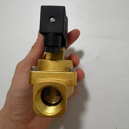 Airtac 2W200-20: 2 Way Solenoid Valve - 2W20020B