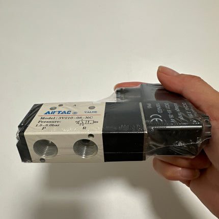 Airtac 3V210-08-NC: Solenoid valve(3/2 way) - 3V21008NCBG