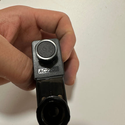 Airtac 3V2-08-NC: Solenoid valve(3/2 way) - 3V208NCA