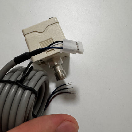 Airtac DPS-N1: Digital display pressure sensor - DPSN1-10020T