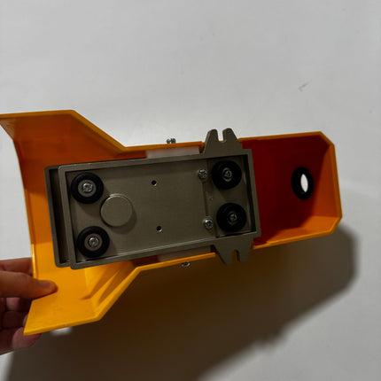 Airtac 4F210-08: Pneumatic Foot Pedal. 5 Way - 4F21008F