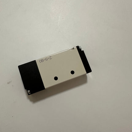 Airtac 4A210-08: Air Pilot Valve. 5 Way - 4A21008