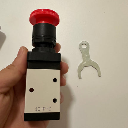 Airtac M3PL210-08: Manual Valve. 3 Way - M3PL21008