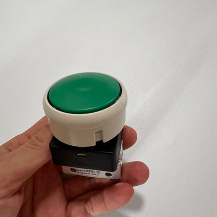 Airtac CM3PMS-06: Manual Valve. 3 Way - CM3PMS06GG