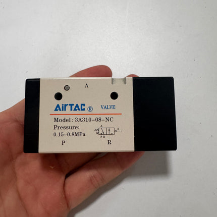 Airtac 3A310-08: Air Pilot Valve. 3 Way  - 3A31008NC