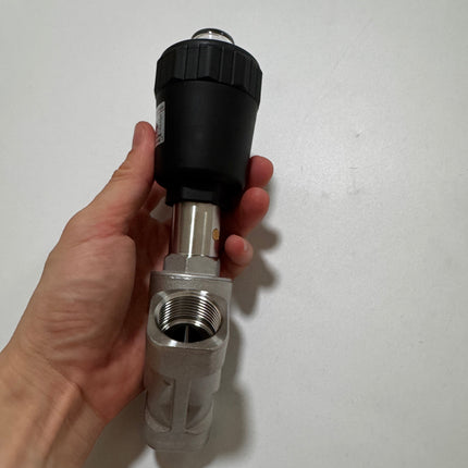 Airtac 2JW200-20: Angle Seat Valve - 2JW20020Q40G