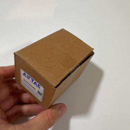 Airtac SDR200-06: Air Pressure Regulator  - SDR20006N