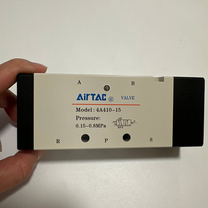 Airtac 4A410-15: Air Pilot Valve. 5 Way - 4A41015