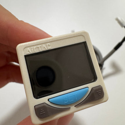 Airtac DPS-P1: Digital display pressure sensor - DPSP1-10020