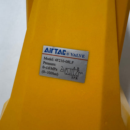 Airtac 4F210-08: Pneumatic Foot Pedal. 5 Way - 4F21008LFT