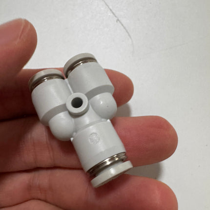 Airtac PY: Push Lock Fitting. Union Y - PY6