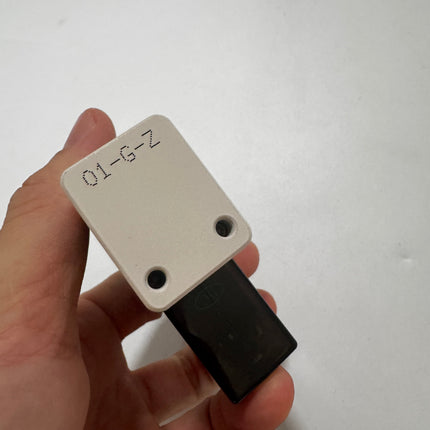 Airtac 3V1-06: Solenoid valve(3/2 way) - 3V106B