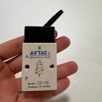 Airtac S3Y-08: Manual Valve. 3 Way - S3Y08G