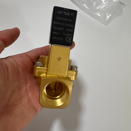Airtac 2W200-20: 2 Way Solenoid Valve - 2W20020AT