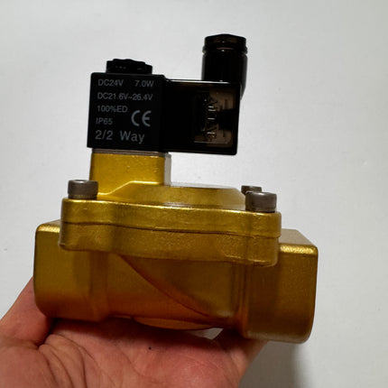 Airtac 2V250-25: 2 Way Solenoid Valve - 2V25025B