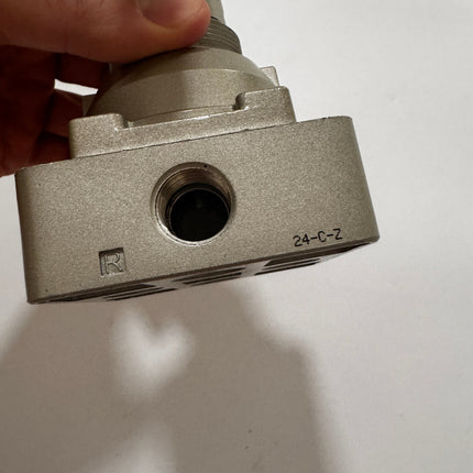 Airtac 4HV310-10: Hand Valve. Rotary Style - 4HV31010G