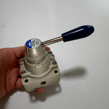Airtac 4HV210-06: Hand Valve. Rotary Style - 4HV21006
