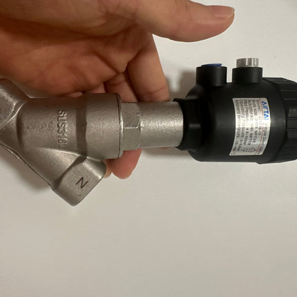 Airtac 2JS150-10: Angle Seat Valve - 2JS15010Q40T