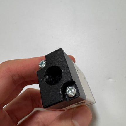 Airtac 3A110-06: Air Pilot Valve. 3 Way  - 3A11006NC